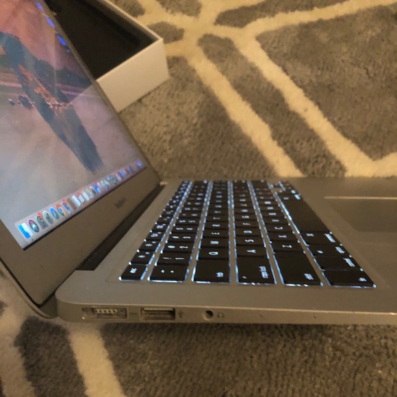 SOLD! - Picture 4 of 6